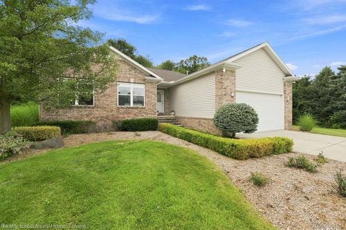 3059 Wexford Cir, Port Huron, MI, 48060-7794 | Card Image