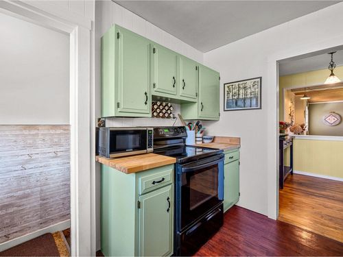 3 Derby Dr, Montpelier, VT, 05602-3367 | Card Image