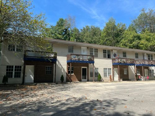 105 Loveless Ln, Somerset, KY, 42503-1529 | Card Image