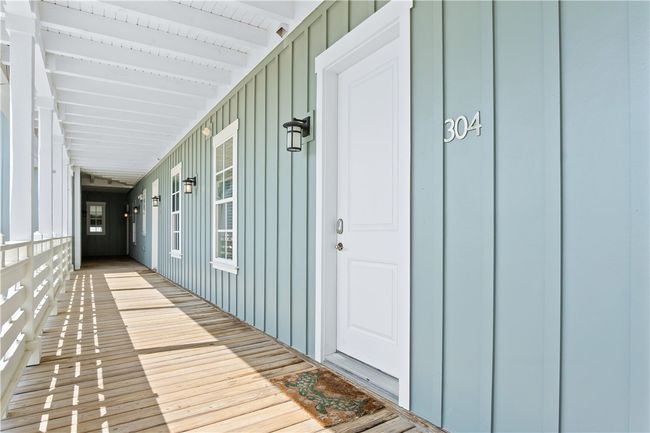 3-304 - 140 Social Cir, Condo with 3 bedrooms, 3 bathrooms and null parking in Port Aransas TX | Image 24
