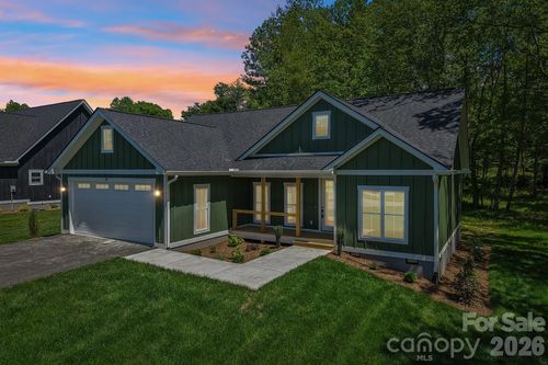 36 Haywood Crossing Drive, Hendersonville, NC, 28791 | Card Image