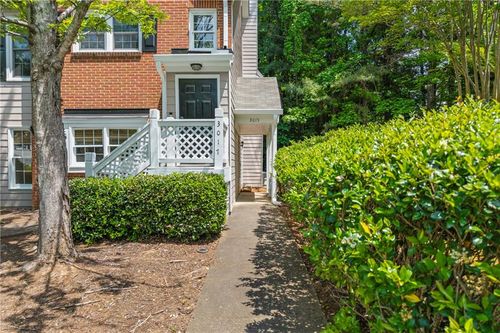 3015 Camden Way, Alpharetta, GA, 30005-4449 | Card Image