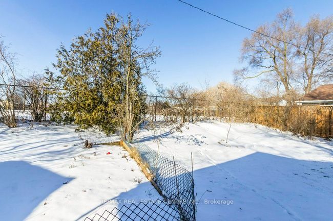 58 Gail St, House other with 3 bedrooms, 2 bathrooms and 3 parking in Cambridge ON | Image 34