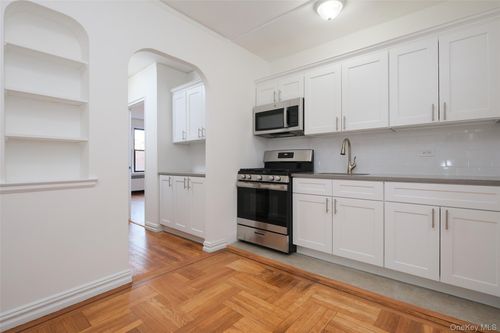 3-e-2685 Creston Avenue, New York, NY, 10468 | Card Image