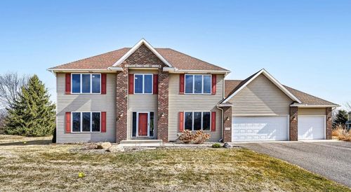 2823 Lisbon Ave N, Lake Elmo, MN, 55042-8563 | Card Image