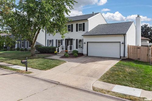 5306 E 16th Avenue Ct, Coal Valley, IL, 61240 | Card Image