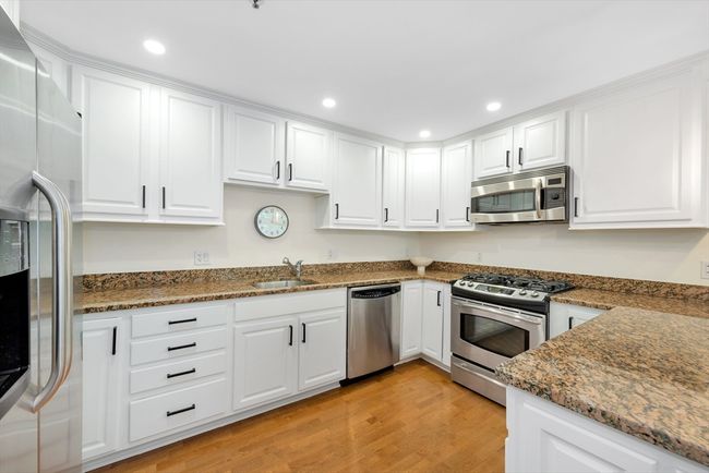 UNIT-404 - 95 Conant St, Condo with 3 bedrooms, 2 bathrooms and null parking in Concord MA | Image 8