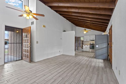 3132 E Presidio Rd, Tucson, AZ, 85716-1619 | Card Image