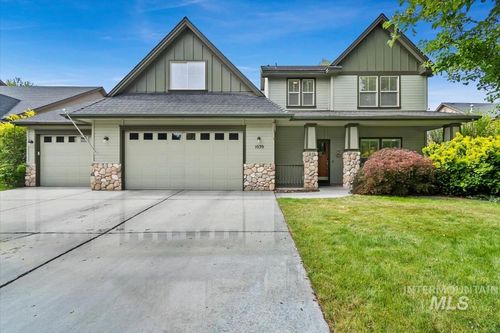 1039 E Redwall Ct, Meridian, ID, 83646-4492 | Card Image