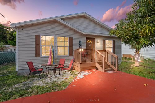 716 21st St, West Palm Beach, FL, 33407-5722 | Card Image