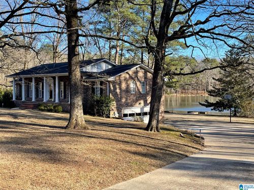 1111 Lake Park Dr, Mc Calla, AL, 35111-3809 | Card Image