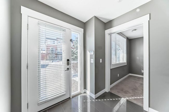 52 - 111 Rainbow Falls Gate, Townhouse with 2 bedrooms, 3 bathrooms and 2 parking in Chestermere AB | Image 4