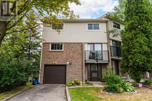 16-7251 Copenhagen Rd, Mississauga, ON, L5N2H6 | Card Image