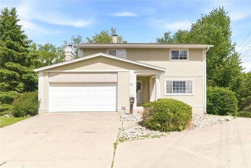 10 Fairway Dr, Springboro, OH, 45066-1015 | Card Image