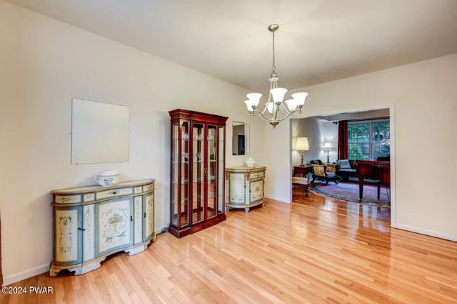 Dining Room | Image 13