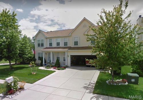 930 Holliday Dr, Fairview Heights, IL, 62208-2952 | Card Image