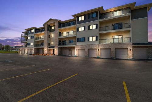 36-2034 W 75th Pl, Merrillville, IN, 46410-4696 | Card Image