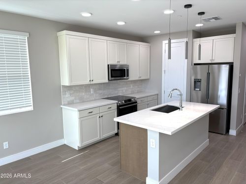 1009 E Pasadena Ave, Phoenix, AZ, 85014-3227 | Card Image