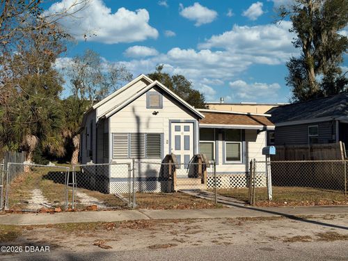 335 Maple St, Daytona Beach, FL, 32114-4829 | Card Image
