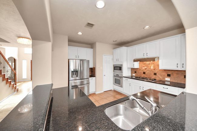14311 Lakepointe Bend Ln, House other with 6 bedrooms, 4 bathrooms and 2 parking in Cypress TX | Image 19