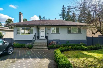 3936 Southwood St, House other with 5 bedrooms, 2 bathrooms and null parking in Burnaby BC | Image 1