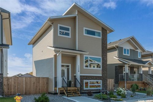 1428 Cassat Dr, Martensville, SK, S0K2T1 | Card Image