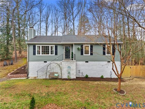 7059 Poteet Ln, Mechanicsville, VA, 23111-3382 | Card Image