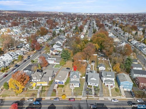 1373 Clinton Ave, Irvington, NJ, 07111-1442 | Card Image