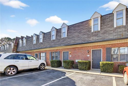 1116 Magical Way, Sugar Hill, GA, 30518-6722 | Card Image