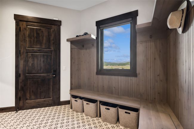 Laundry/Mudroom 2 | Image 61