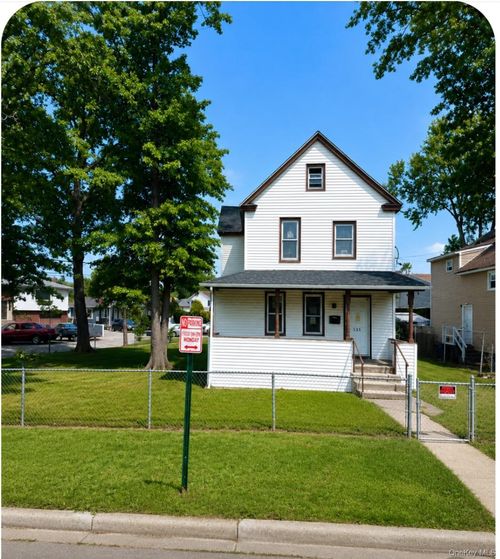 153 Cornell St, Hempstead, NY, 11550-1803 | Card Image