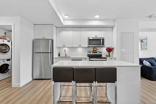 711-123 4 St Ne, Calgary, AB, T2E8K3 | Card Image