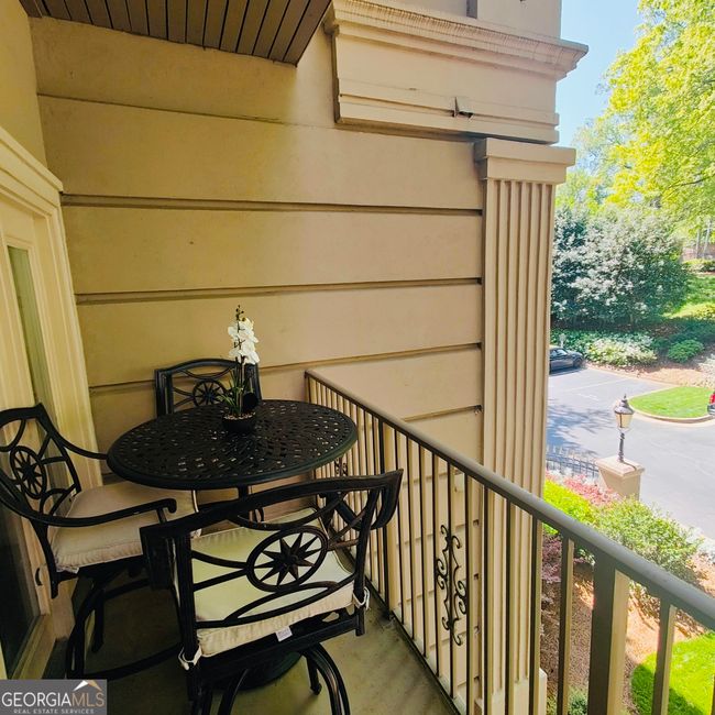 APT-211 - 2865 Lenox Rd Ne, Condo with 1 bedrooms, 1 bathrooms and 1 parking in Atlanta GA | Image 19