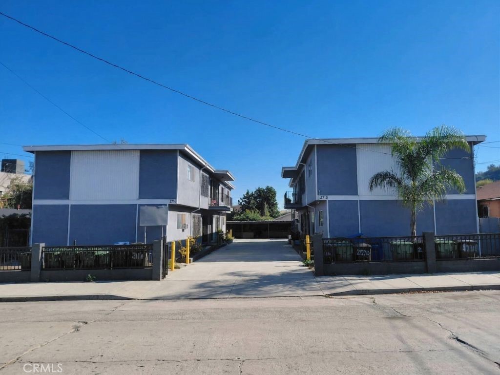Residential Income in Los Angeles 3