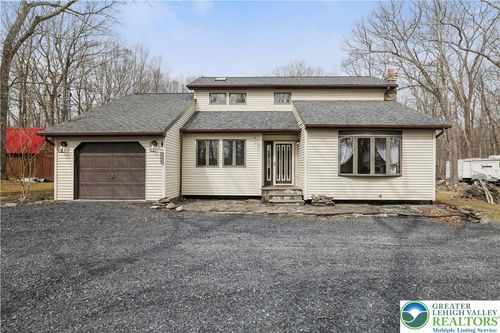 3638 Bristol Cir W, East Stroudsburg, PA, 18302-8773 | Card Image