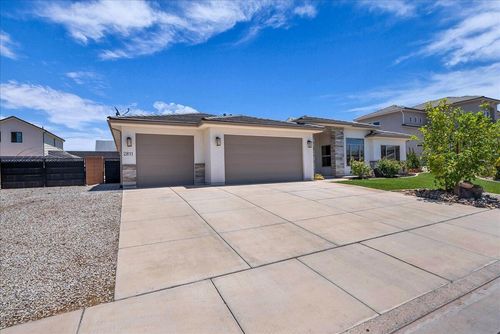 2811 S 3210 E, St George, UT, 84790-1819 | Card Image