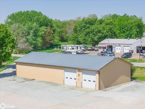 2605 Southwest Ave, Harlan, IA, 51537-2331 | Card Image