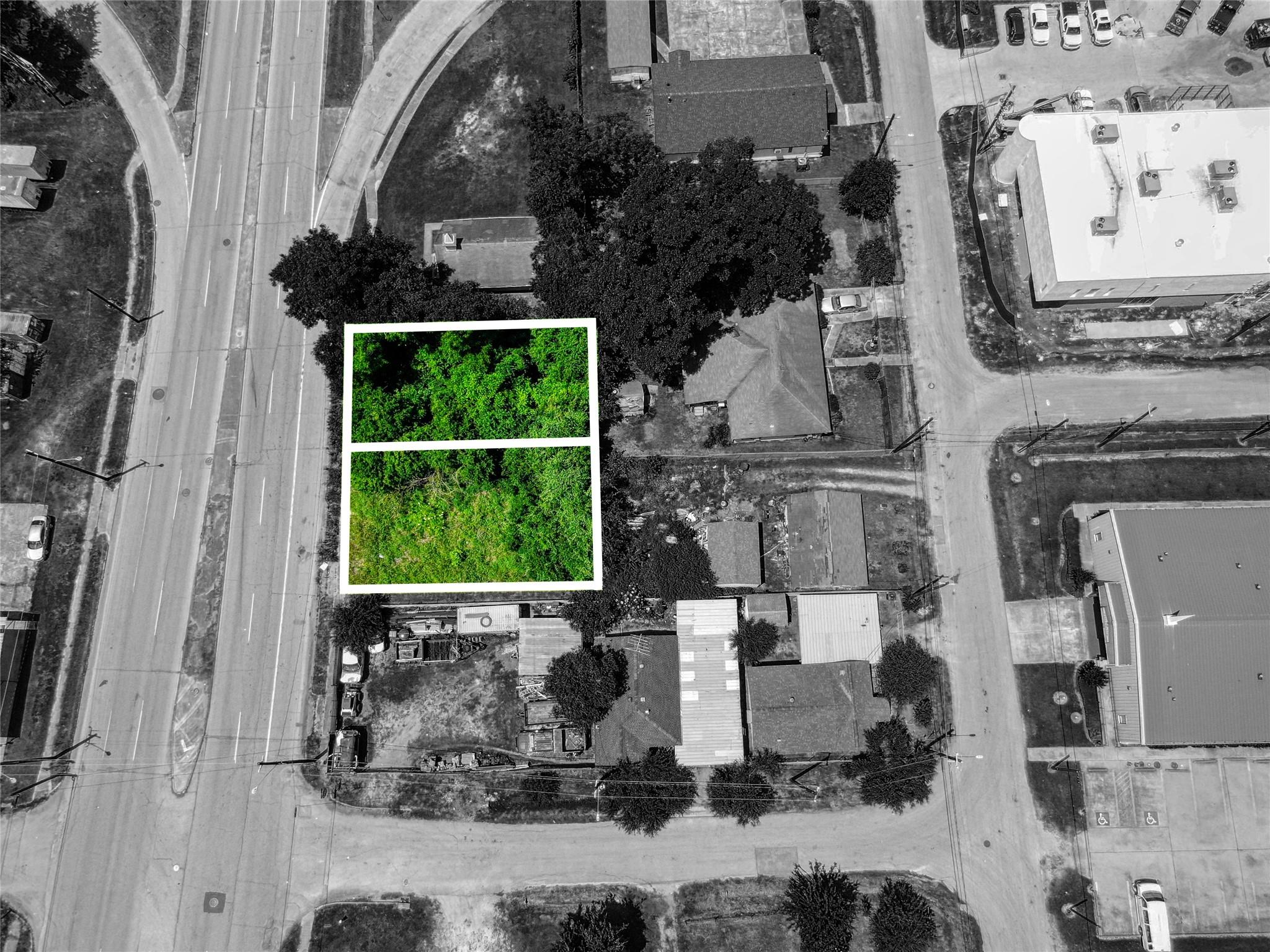 Land in Houston 2