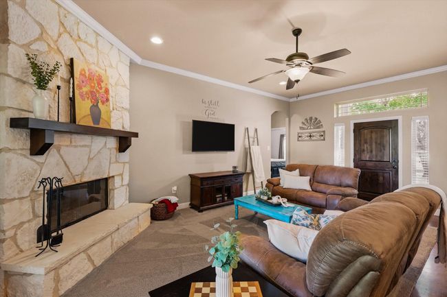 5861 Hayes Rd, House other with 4 bedrooms, 2 bathrooms and null parking in Midlothian TX | Image 8