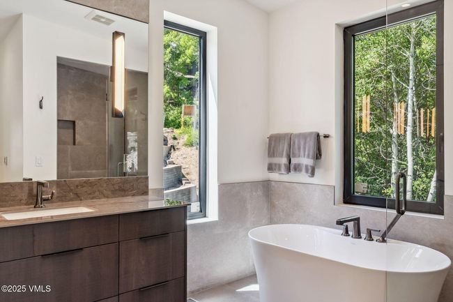 W - 824 Eagle Drive Cir, Home with 5 bedrooms, 5 bathrooms and null parking in Avon CO | Image 24