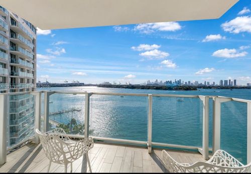 1012-1100 W Ave 1012, Miami Beach, FL, 33139 | Card Image