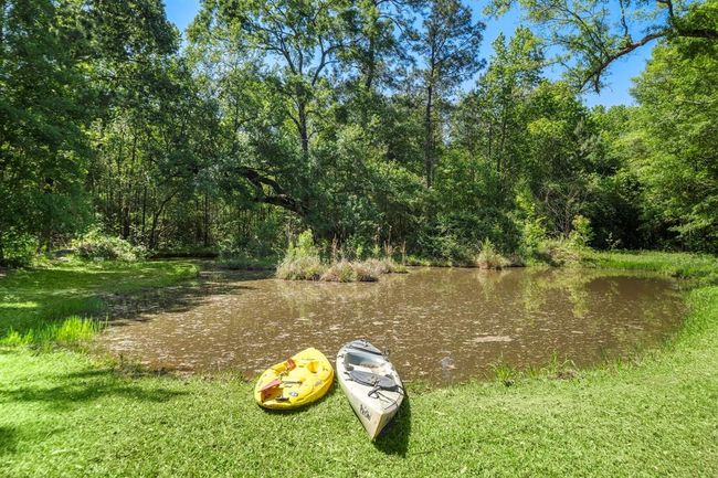 424 Hankamer Loop, House other with 3 bedrooms, 3 bathrooms and 2 parking in Hankamer TX | Image 37