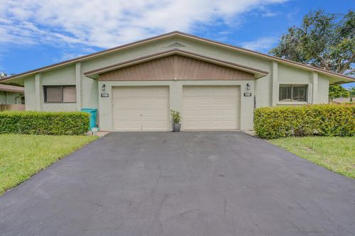 1737 Palmland Dr, Boynton Beach, FL, 33436-6077 | Card Image
