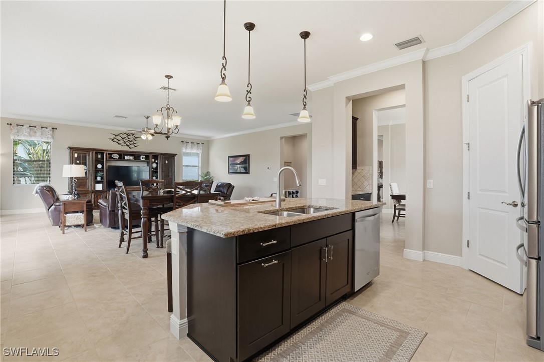 Residential in Naples 3