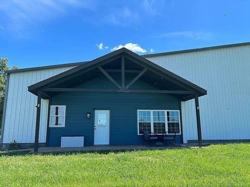 12623 S 1600 Rd, Nevada, MO, 64772-7619 | Card Image