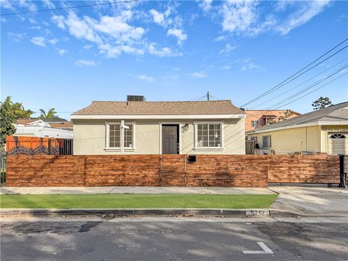 5712 Fishburn Ave, Maywood, CA, 90270-2820 | Card Image