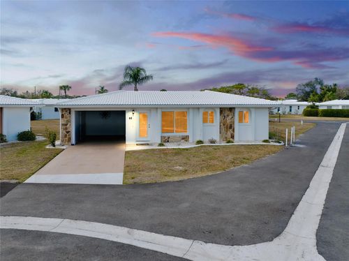 b3-1-92 Circlewood Dr, VENICE, FL, 34293-7037 | Card Image