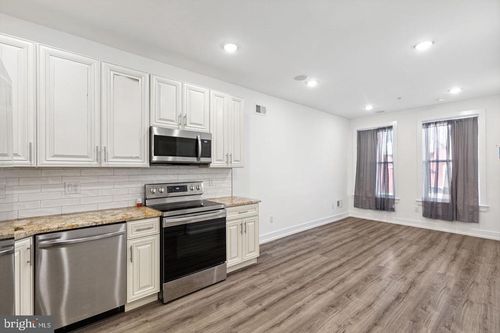 apt-2-2513 N Front St, PHILADELPHIA, PA, 19133-4064 | Card Image