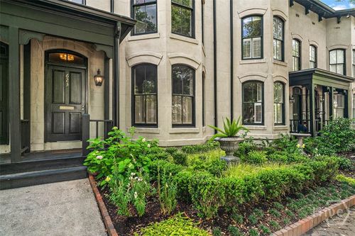 623 Tattnall St, Savannah, GA, 31401-5539 | Card Image