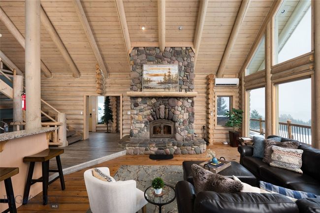 200 Peak Rd, House other with 3 bedrooms, 3 bathrooms and null parking in Bozeman MT | Image 9